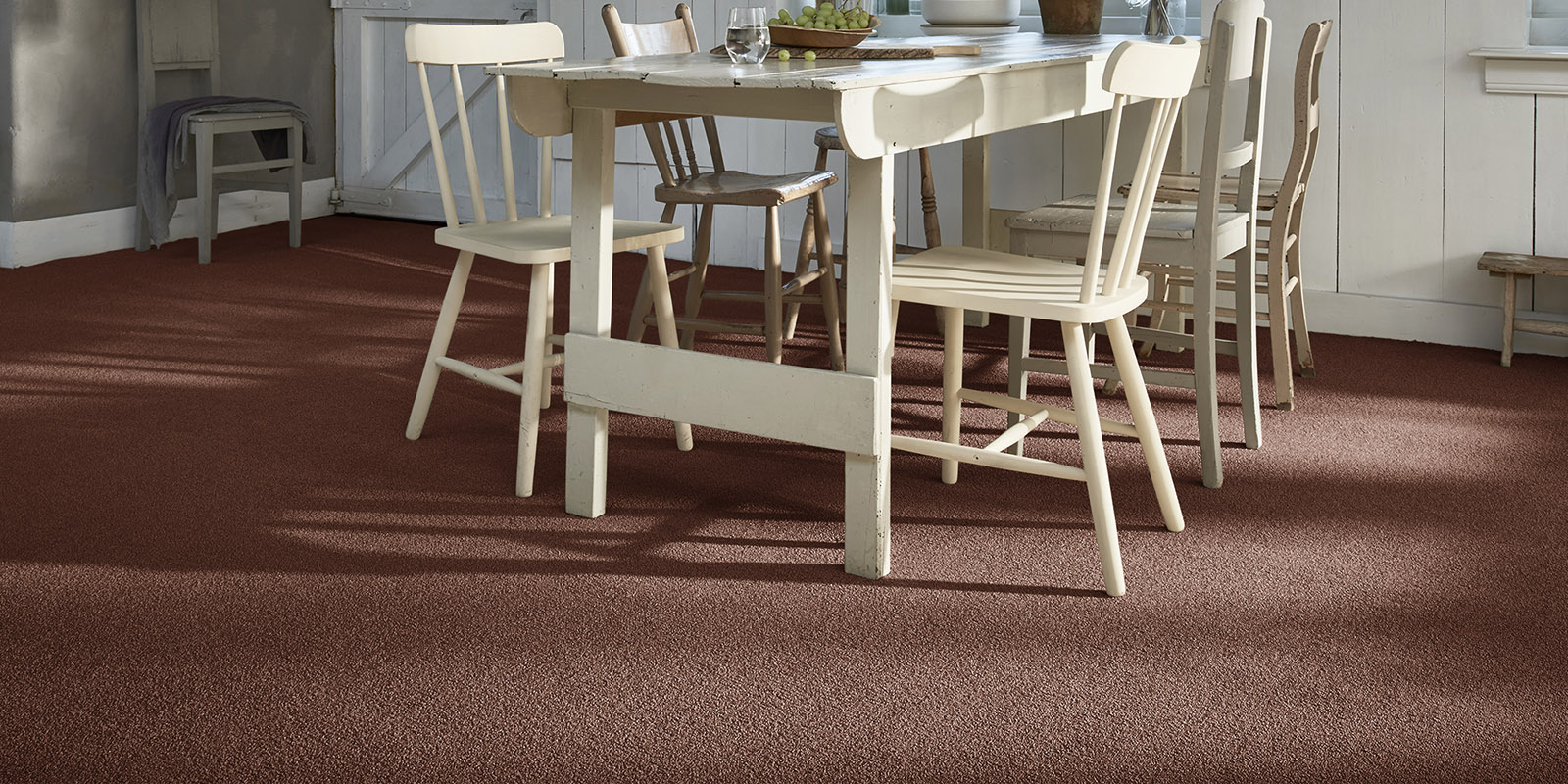 Килимове покриття Associated Weavers Pearl 85