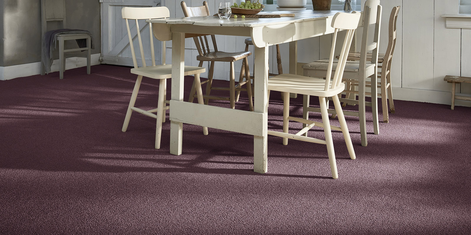 Килимове покриття Associated Weavers Pearl 66